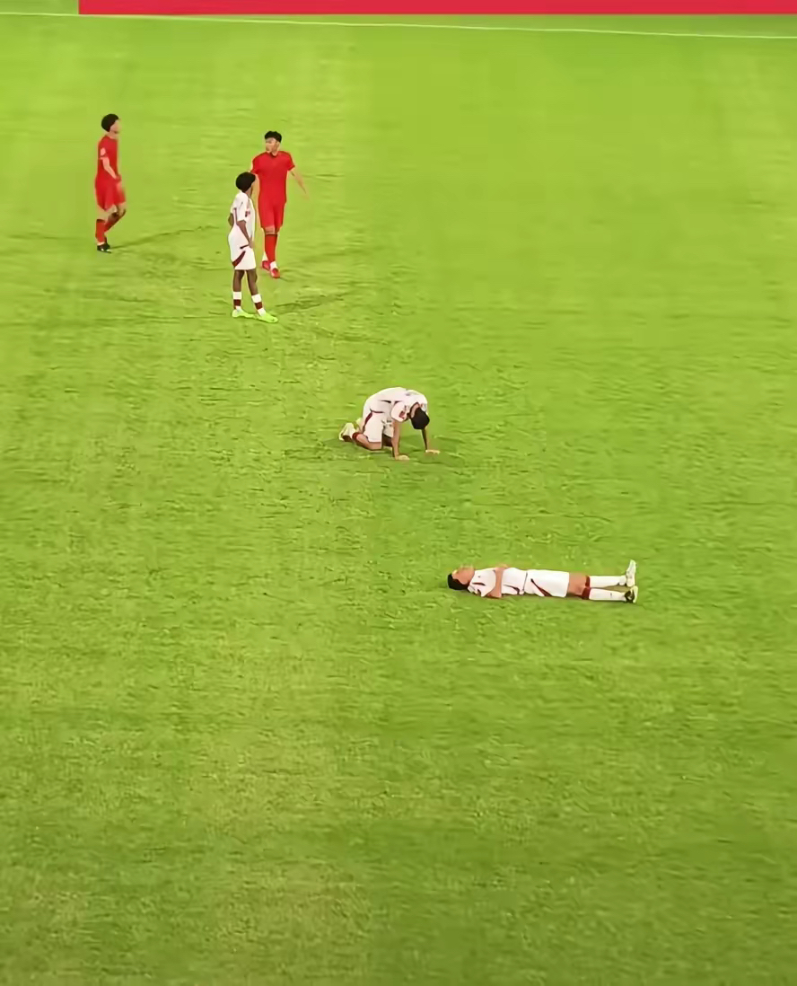 九游活动-球队在比赛中遭遇来自对手的压力