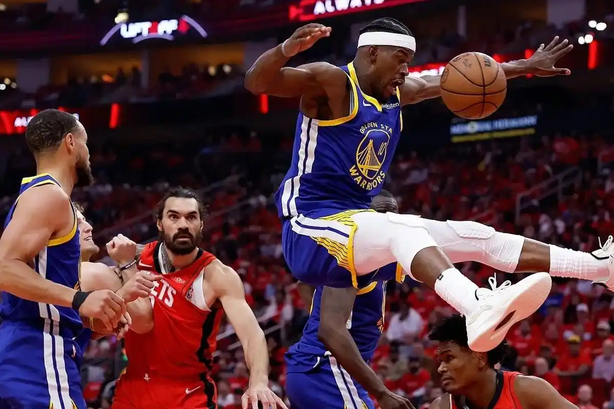 九游官方-灰熊击败马刺，莫兰特步14+10