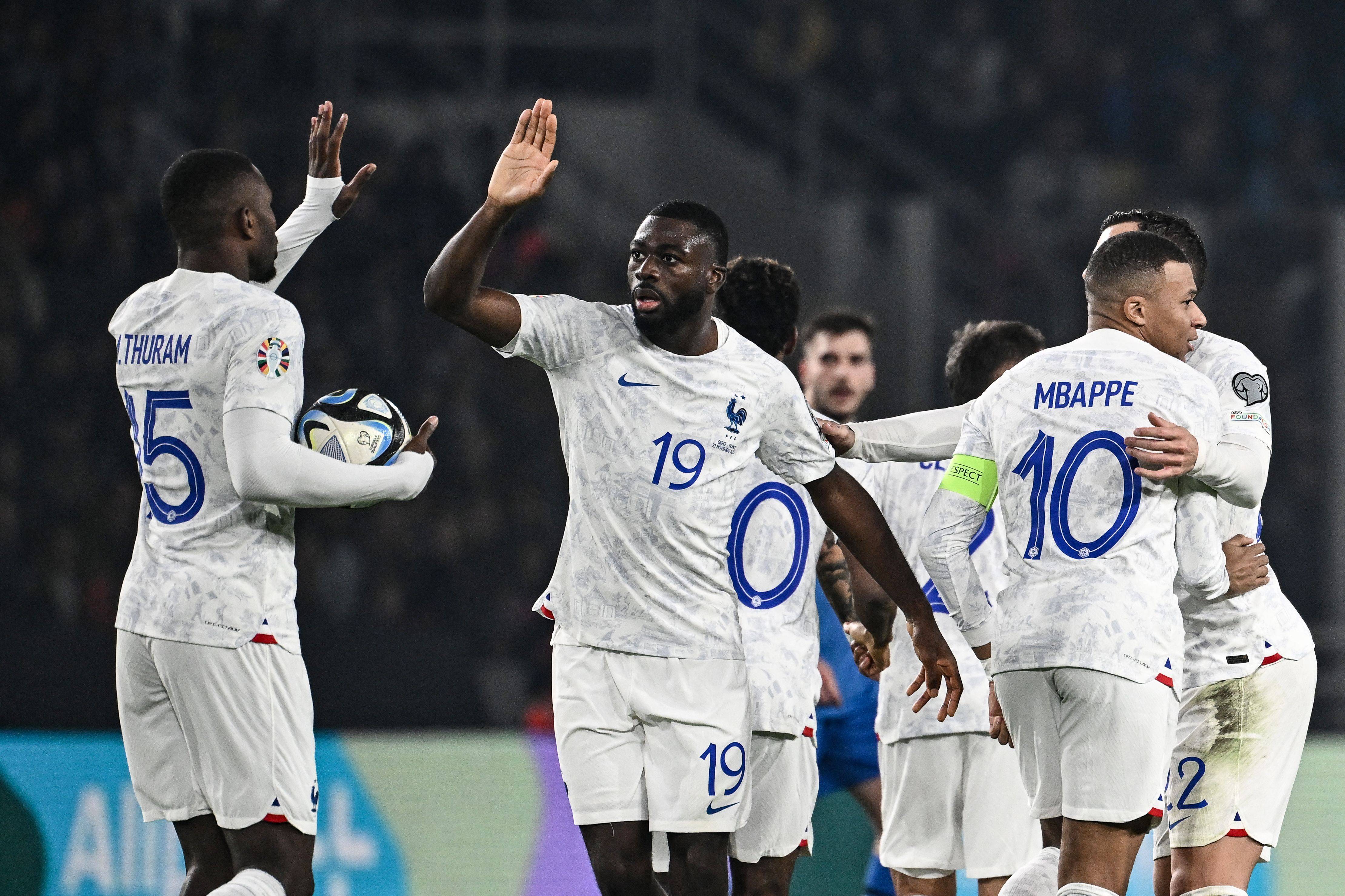 匈牙利客场逼平克罗地亚欧预赛出线前景暗淡的简单介绍 匈牙利客场逼平克罗地亚欧预赛出线前景暗淡的简单介绍