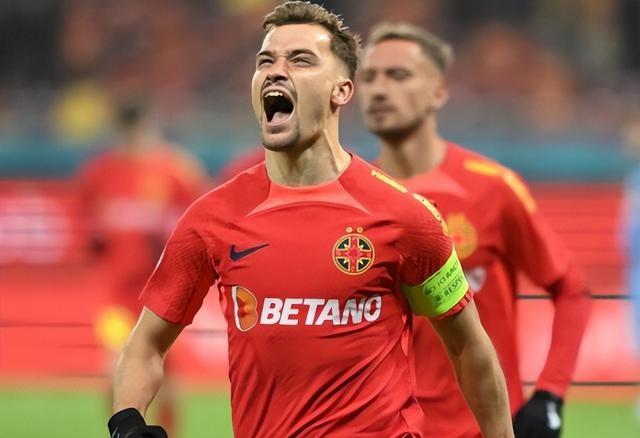 九游新闻-罗马尼亚球员获得个人荣誉，备受球迷赞誉